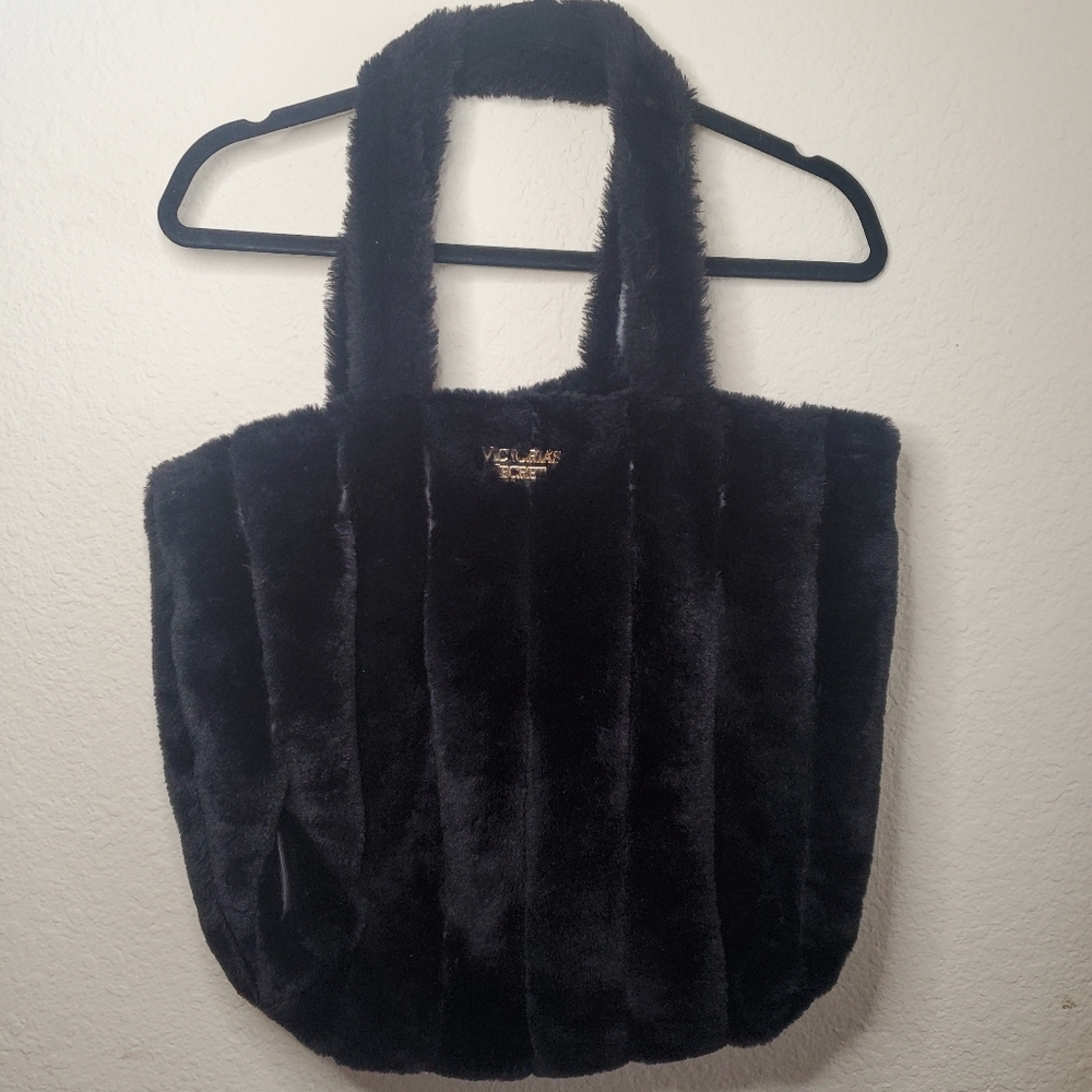 Victoria Secret Hobo Weekender Black Faux Fur Bag Overnight Shoulder Bag‎